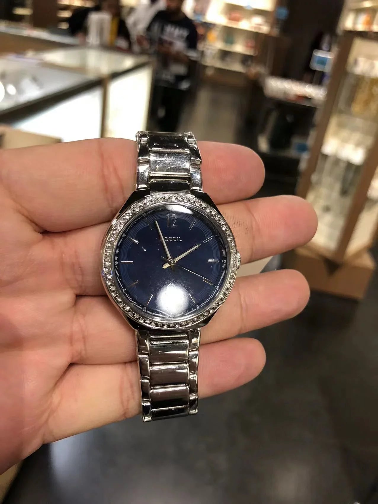 Fossil  Ashtyn Three-Hand Date Stainless Steel Watch