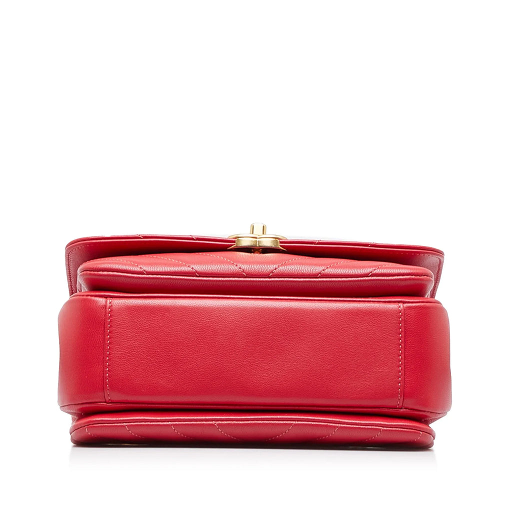 Pre-Owned Authenticated Chanel  Chevron Flap Satchel Lambskin Leather Red Unisex (Good)