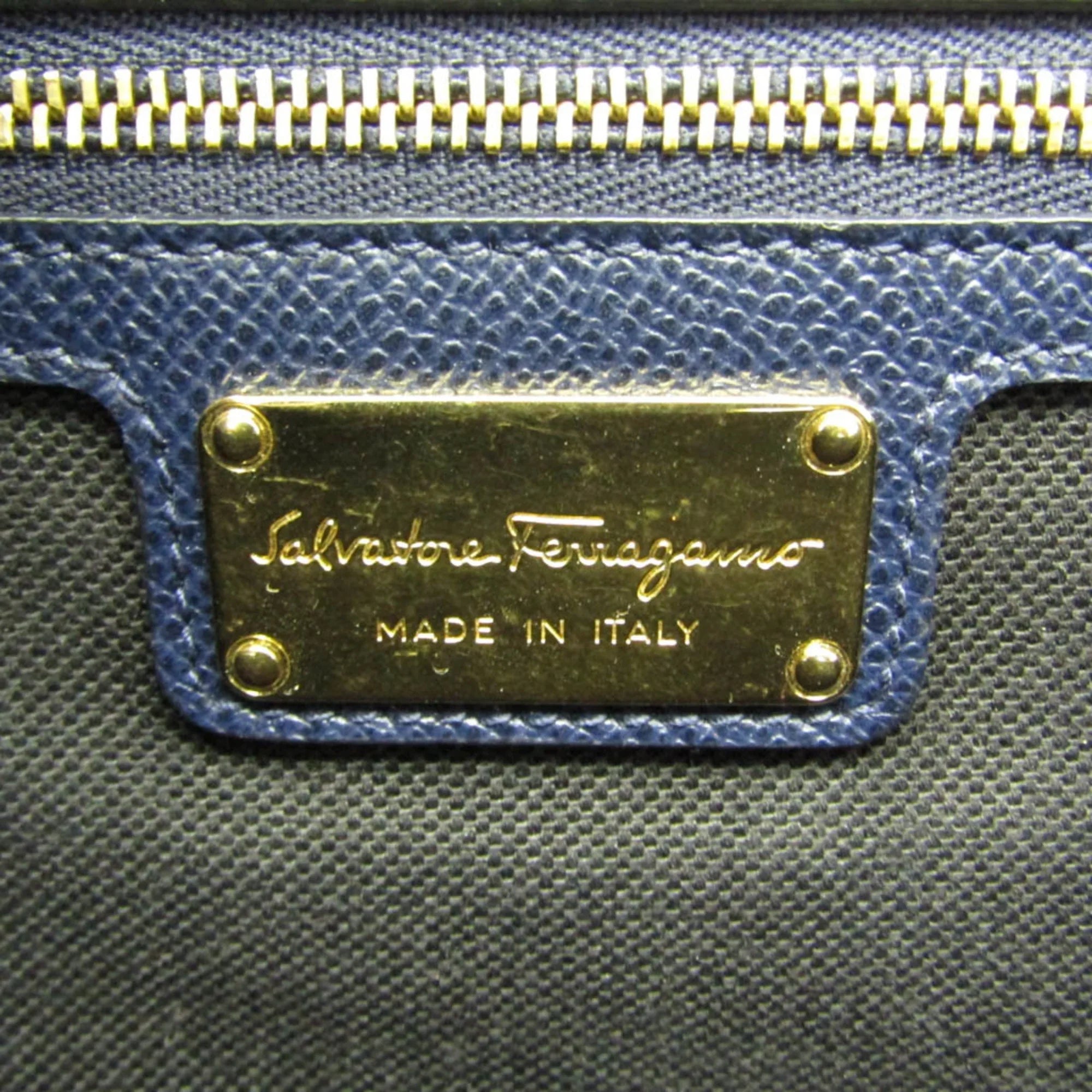 Pre-Owned Salvatore Ferragamo Vara -21 0011 Women's Leather Shoulder Bag Navy (Good)