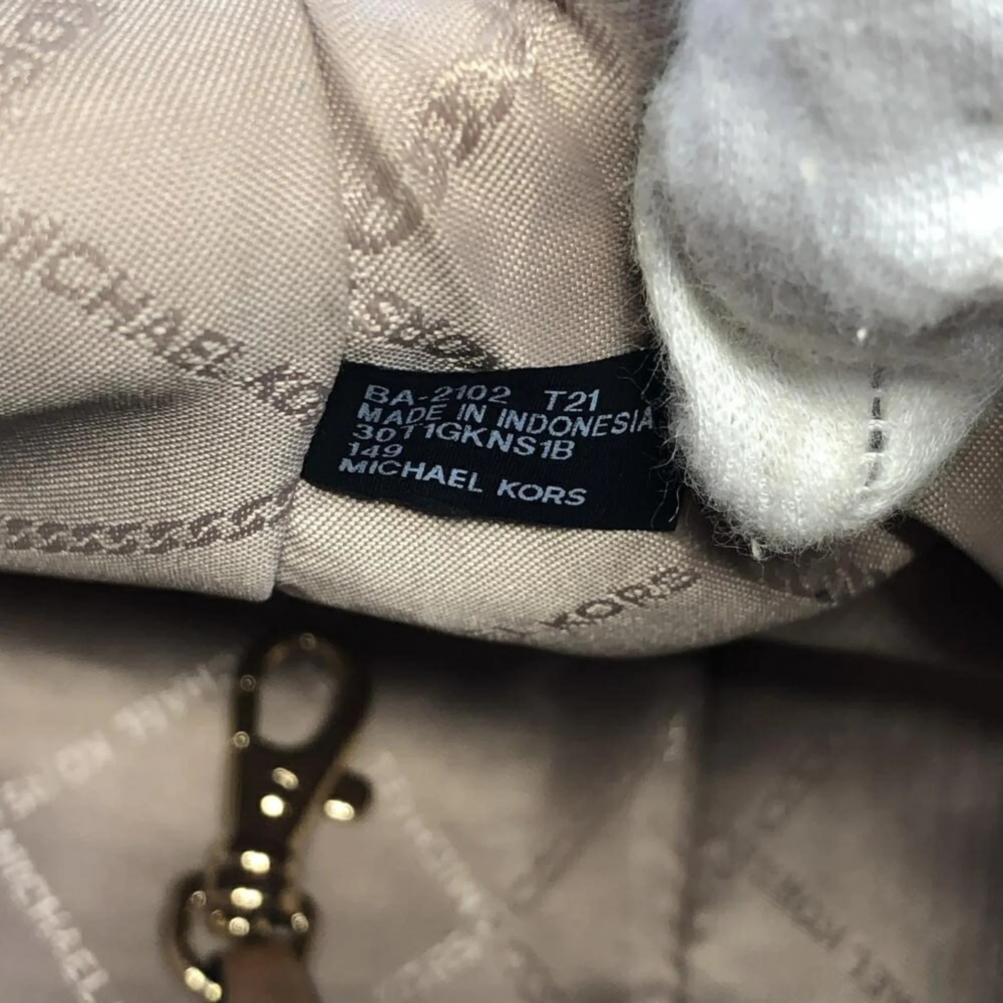 Pre-Owned   Handbag Michael Kors (Like New)