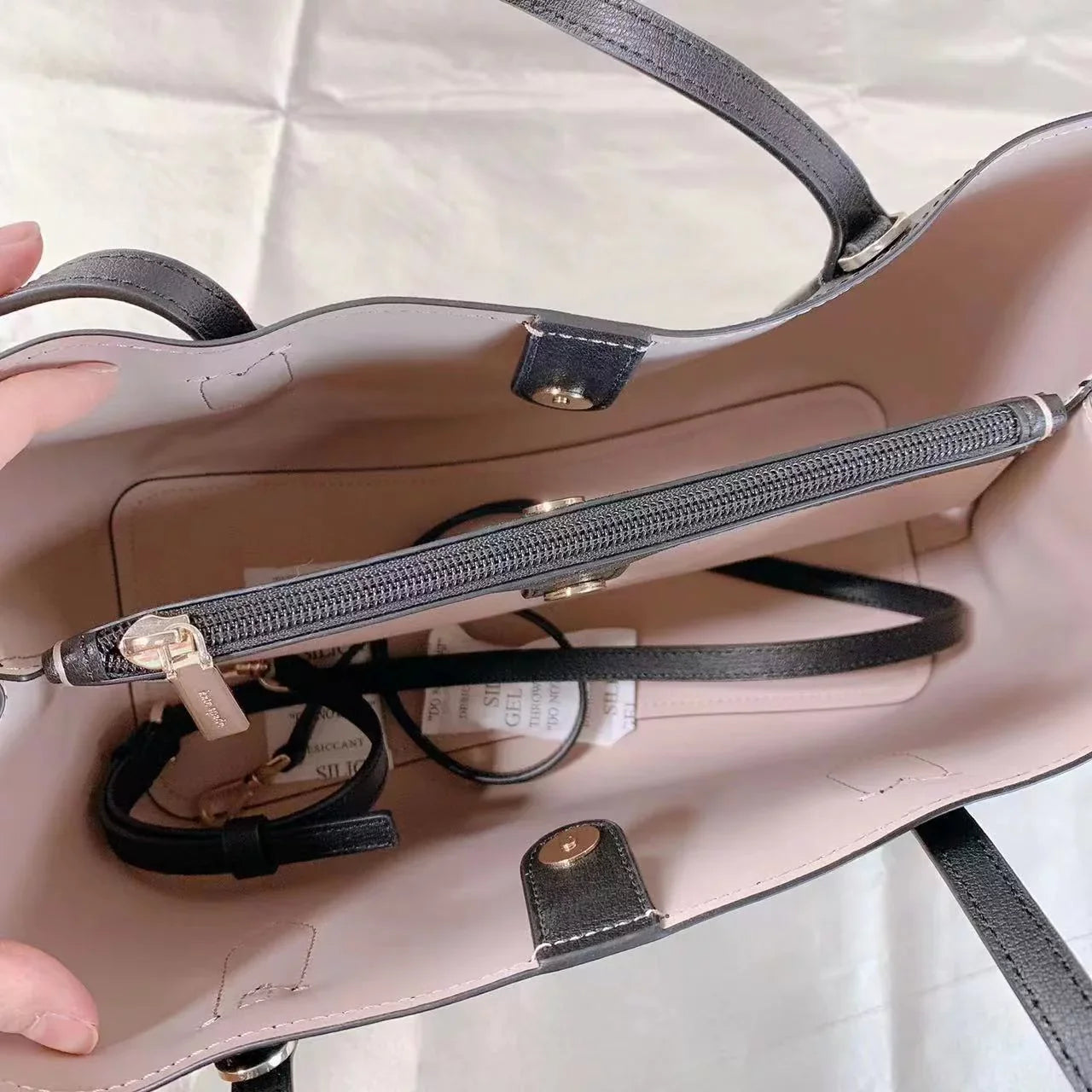 Kate Spade  harper satchel In Black