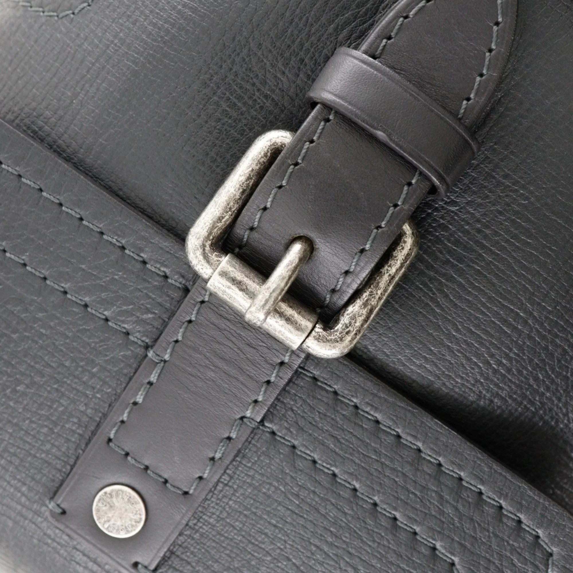 Pre-Owned   Louis Vuitton Yuma Shoulder Bag Utah  Leather Basalt Black  Men's (Good)