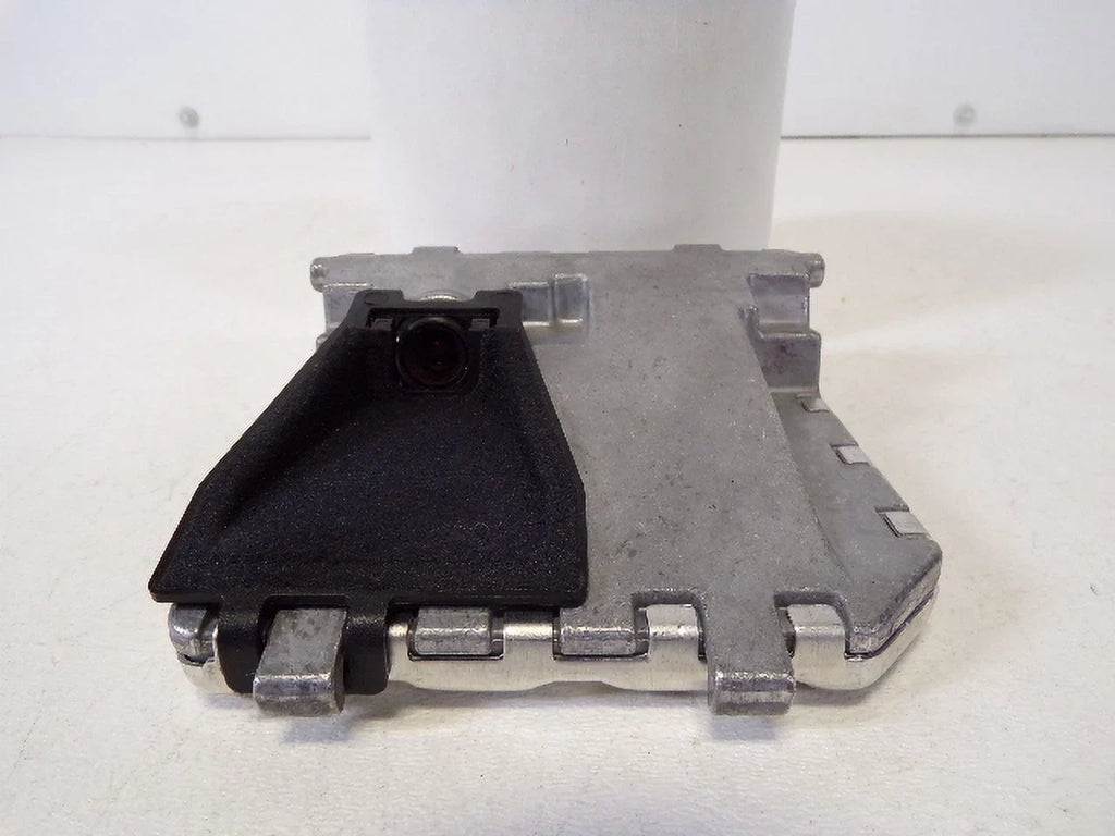 Pre-Owned 12-14 Mercedes-Benz  Windshield Mounted Multipurpose Camera   (Good)