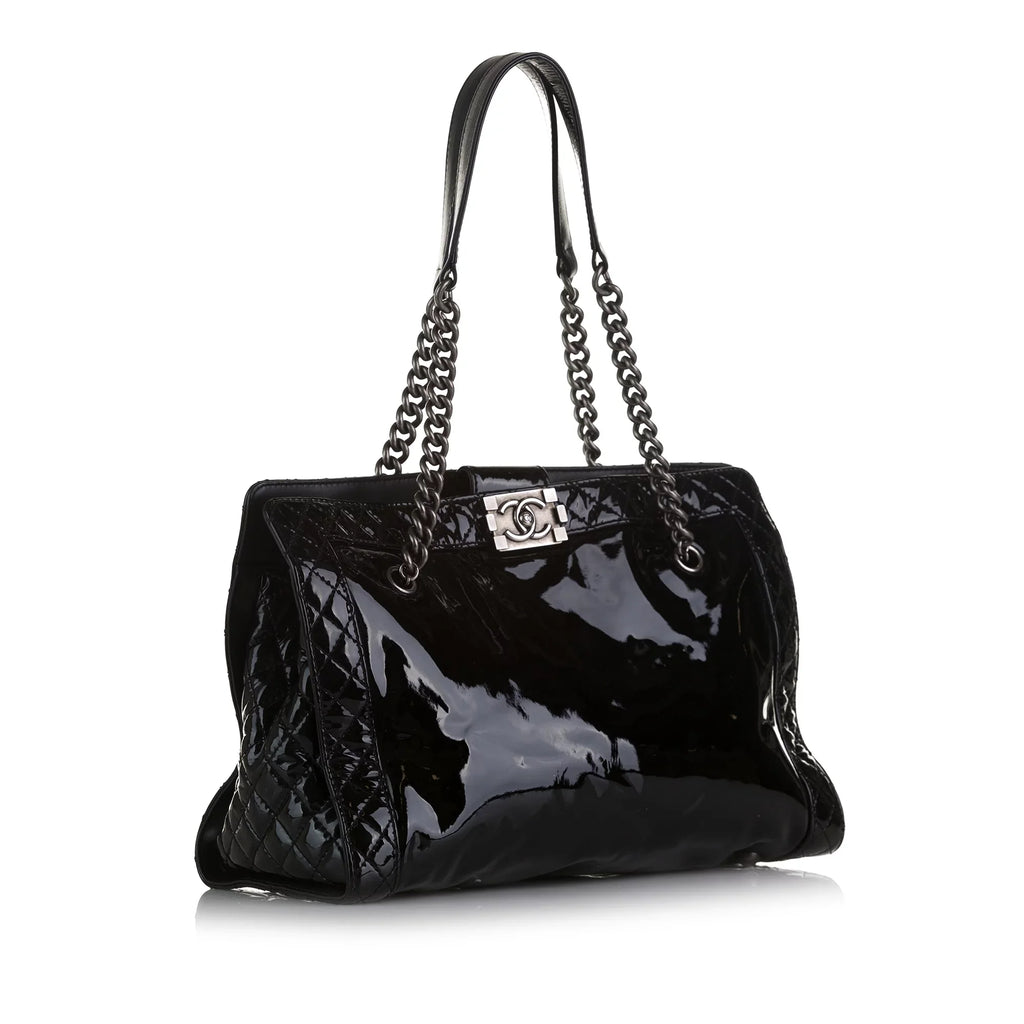 Pre-Owned Authenticated Chanel Patent Boy Reverso Shopping Tote Leather Black Tote Bag Unisex (Good)