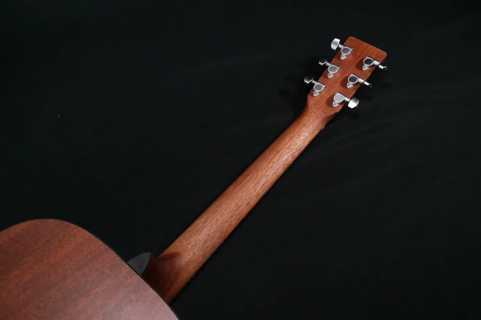 Martin - Mahogany with Gig Bag  Series Re-Imagined 934