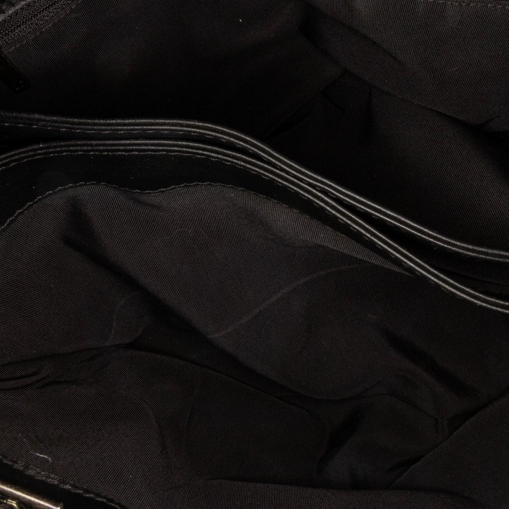 Pre-Owned Authenticated Chanel Patent Boy Reverso Shopping Tote Leather Black Tote Bag Unisex (Good)