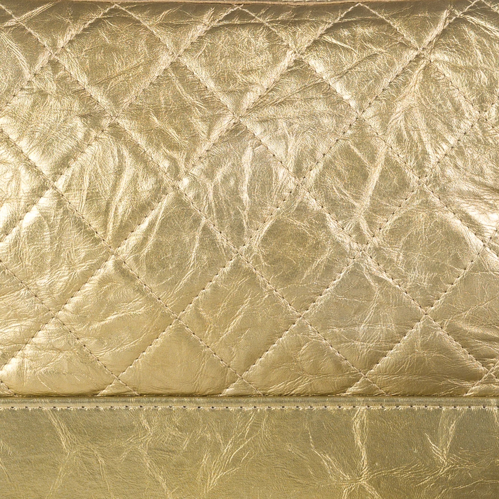 Pre-Owned Authenticated Chanel Medium Gabrielle Hobo Lambskin Leather Gold Shoulder Bag Unisex (Good)