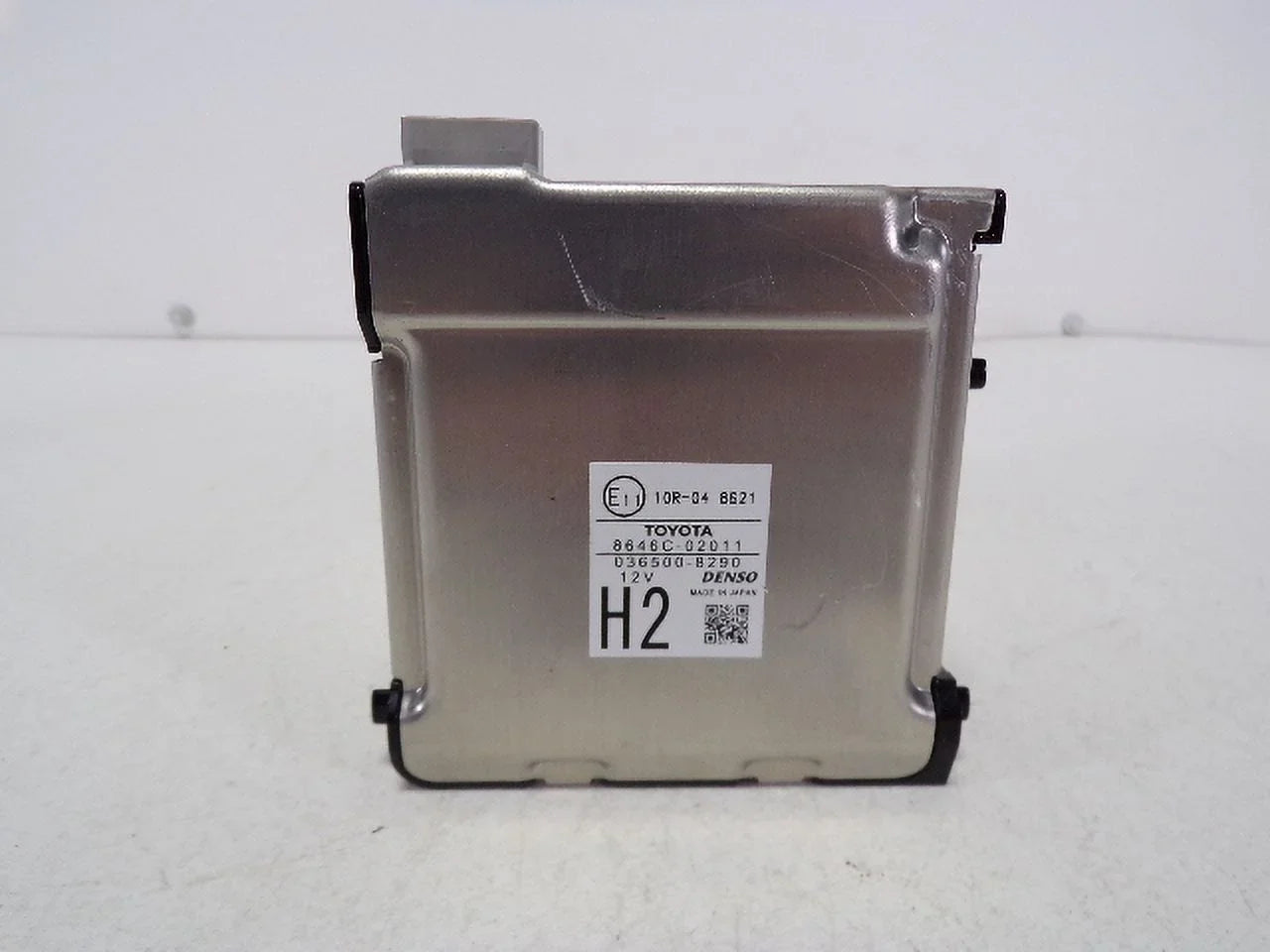 Pre-Owned 17 18 19 Toyota Corolla Windshield Mounted Lane Departure Camera   (Good)