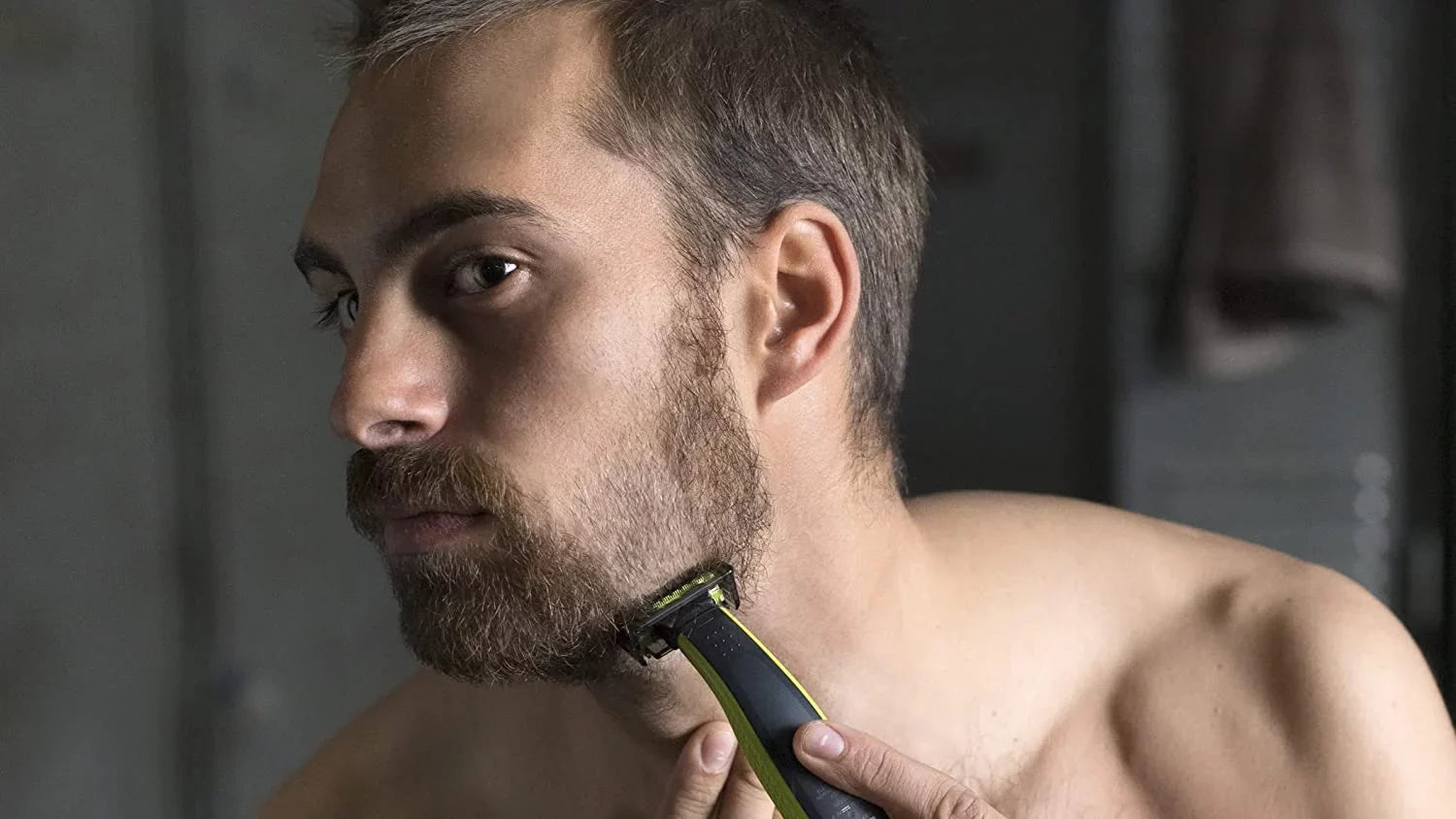 Philips Norelco OneBlade Electric Beard Trimmer /70