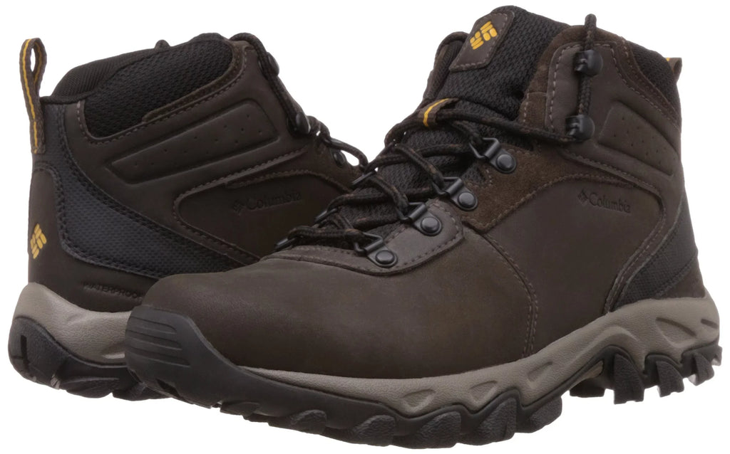 Columbia Men's Newton Ridge Plus   Boot