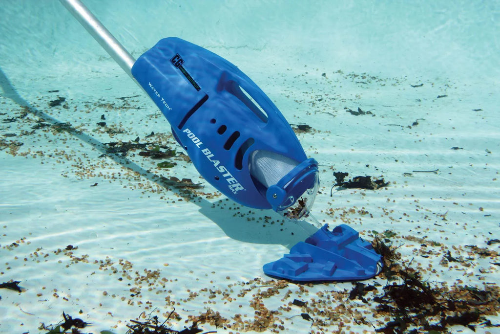 Water Tech Pool Blaster Max  Handheld Battery Cleaner Swimming Pool/Spa Vacuum