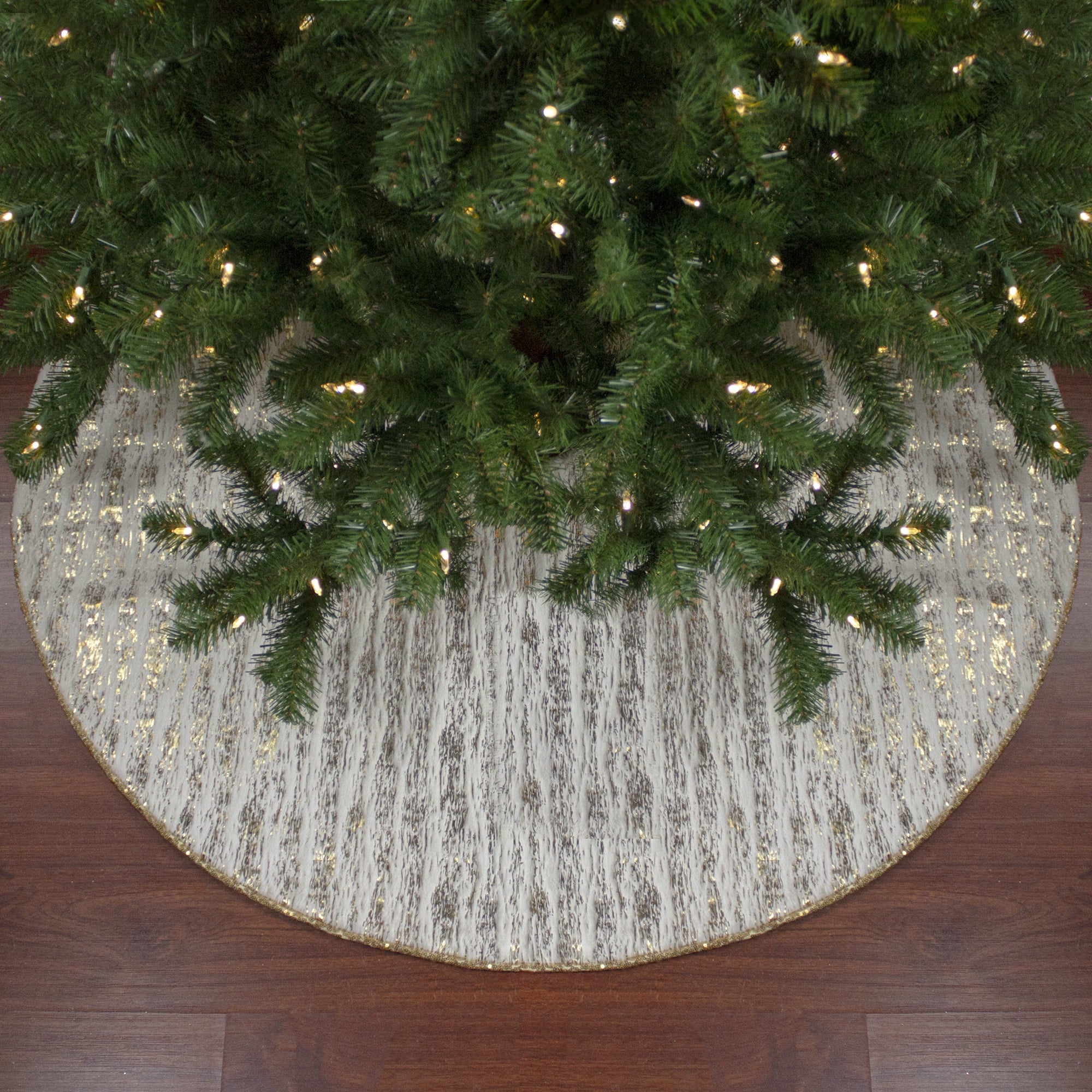 Northlight 48" Cream and Gold Wood Grain Pattern and Faux Fur Christmas Tree Skirt