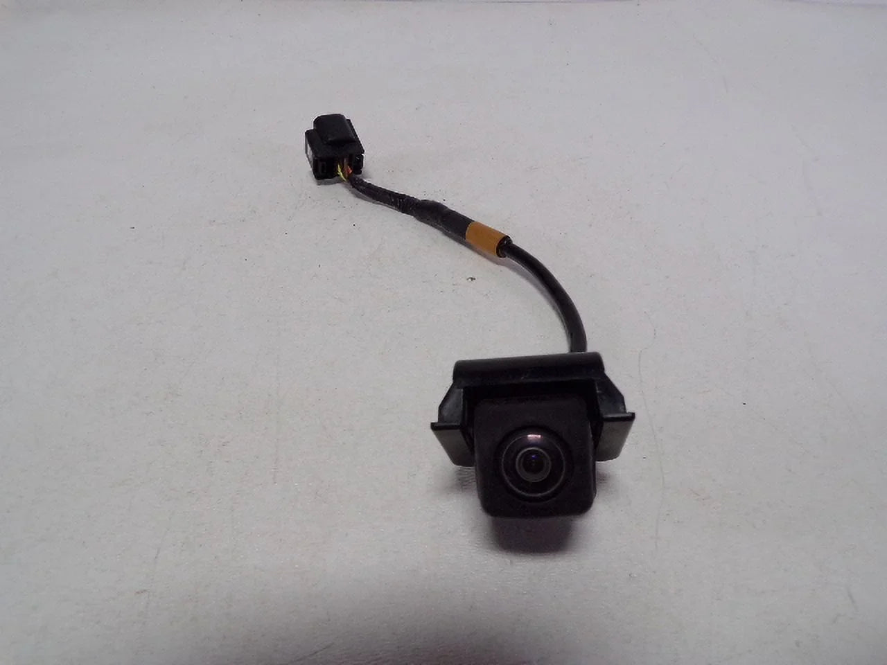 Pre-Owned 18-21 Honda Civic Rear View Backup Camera   (Good)