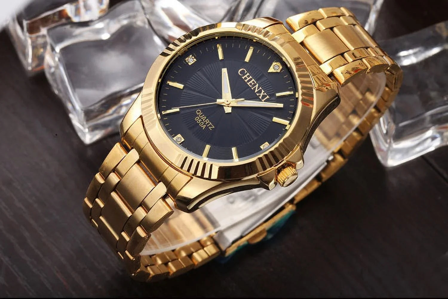 Brand Famous Noble Gentlmen Watch Classic Luxury Gold Stainless Steel Quartz Male Watches Fashion Delicate Gift Clock Men
