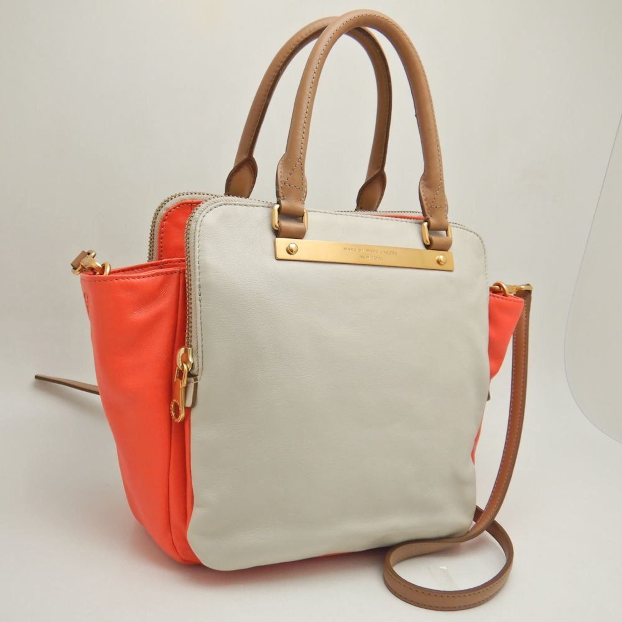 Pre-Owned    Handbag Leather Grey Orange 251616 (Good)