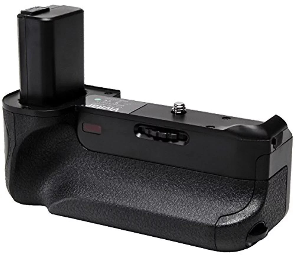 Sony / Mirrorless Digital Camera with 16-50mm (Black) Holiday Bundle