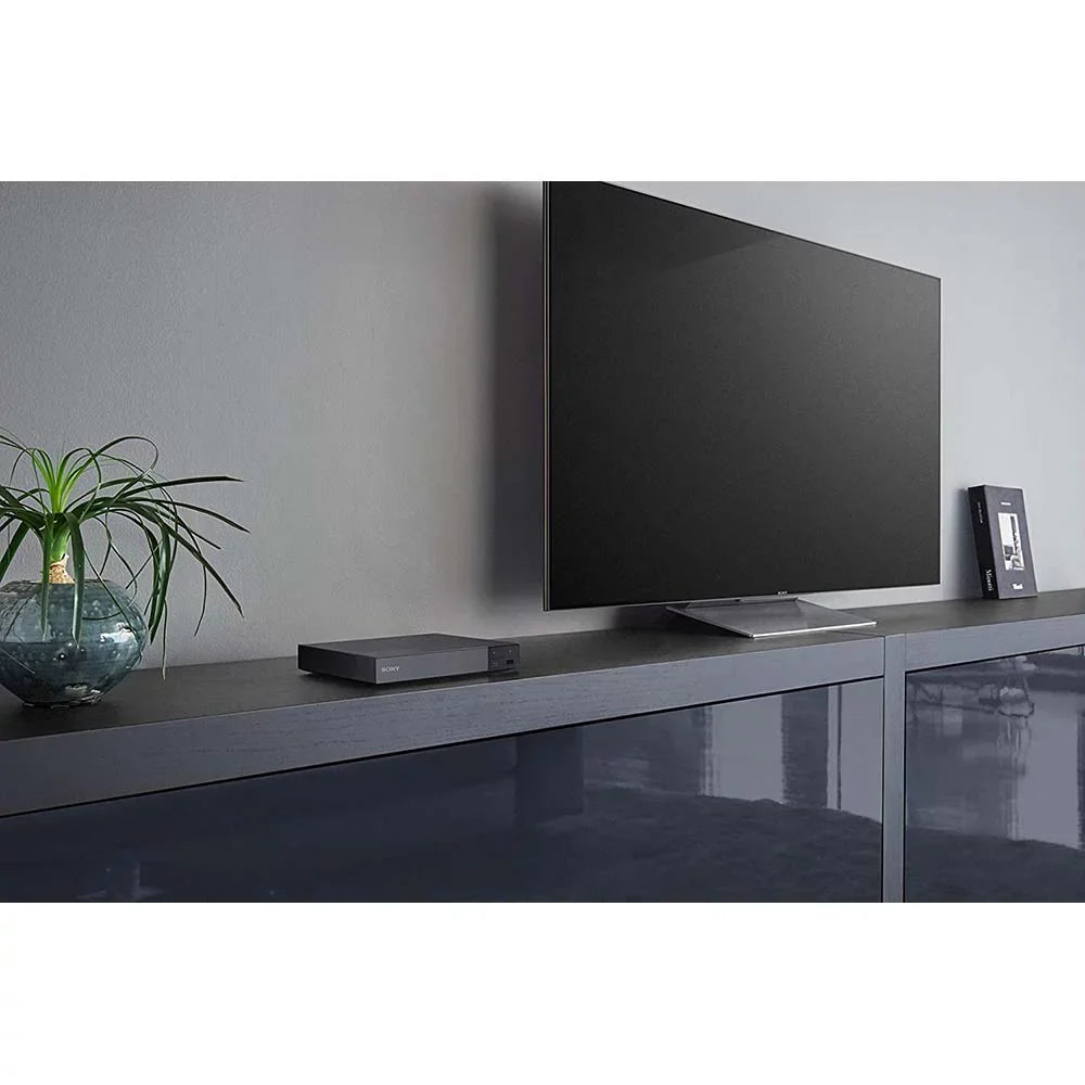 Sony - 4K Upscaling 3D Streaming Blu-ray Disc Player w/ Cleaning Kit and  Cable Bundle