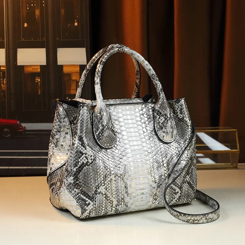 Leather Handbag For Women  2024 Vintage Style Fashionable Shoulder Crossbody Bucket Bag  Versatile Lady‘s Satchel Bag