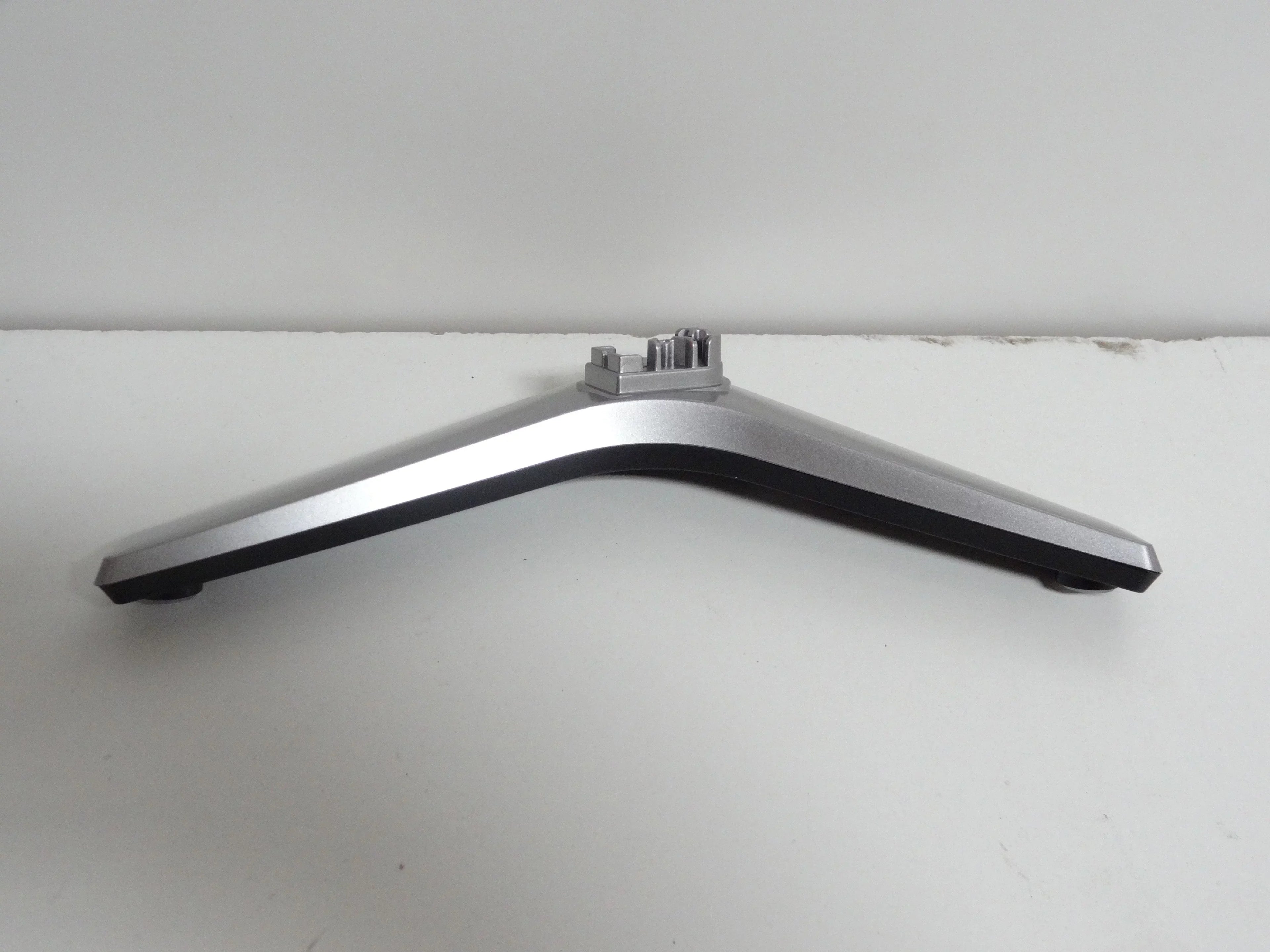 Sharp -58Q620U -55Q620U -50Q620U Stand Legs /Screws-(220886)