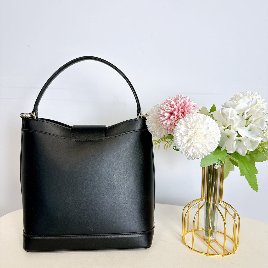 Kate Spade  Reegan Bucket Bag  Black